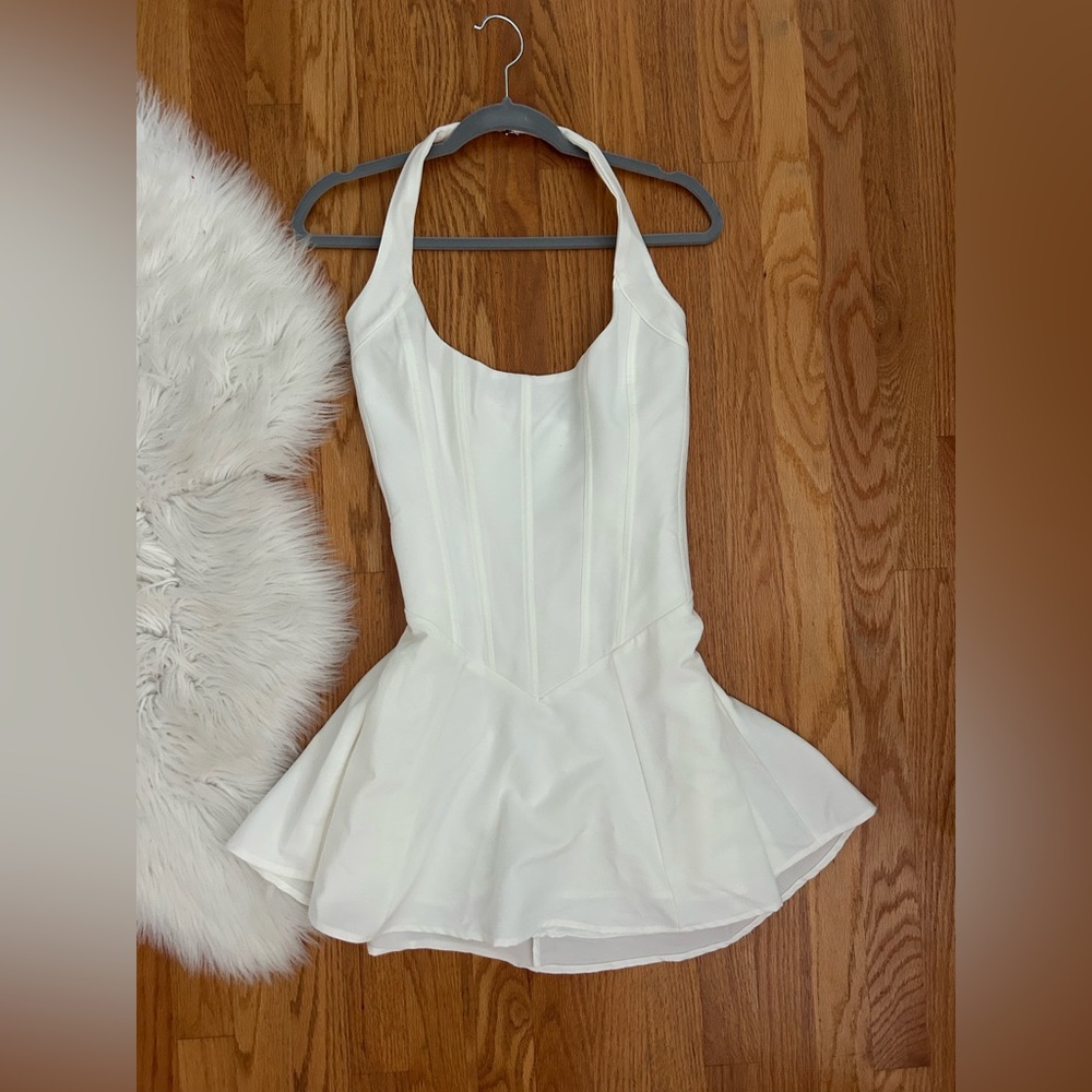 Never worn- White corset halter dress from White Fox!!